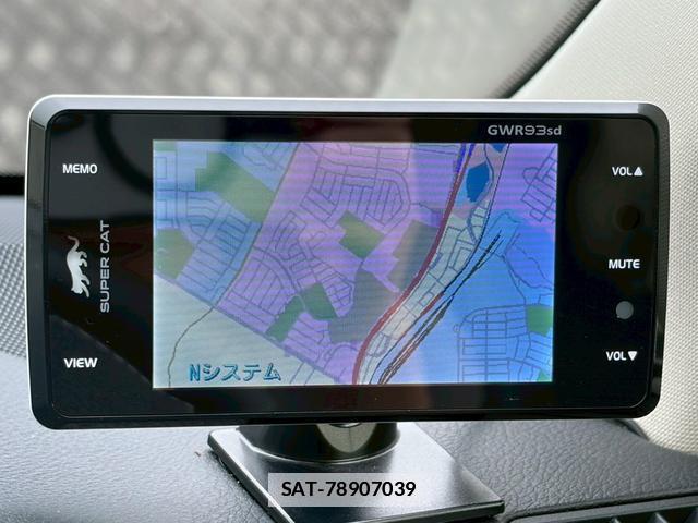 Lexus NX 2014-09 7808298-15