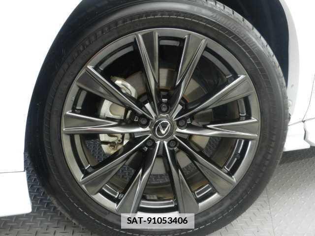 Lexus NX 2023-05 7810847-15