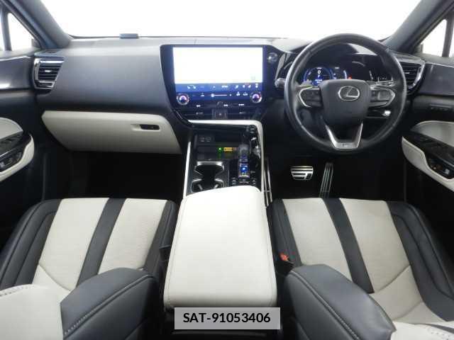Lexus NX 2023-05 7810847-2