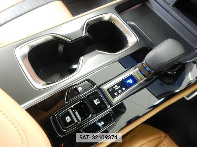 Lexus NX 2024-12 7810860-8