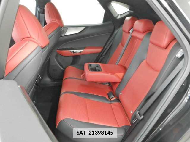 Lexus NX 2022-10 7810914-17