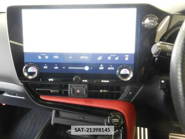 Lexus NX 2022-10 7810914-6