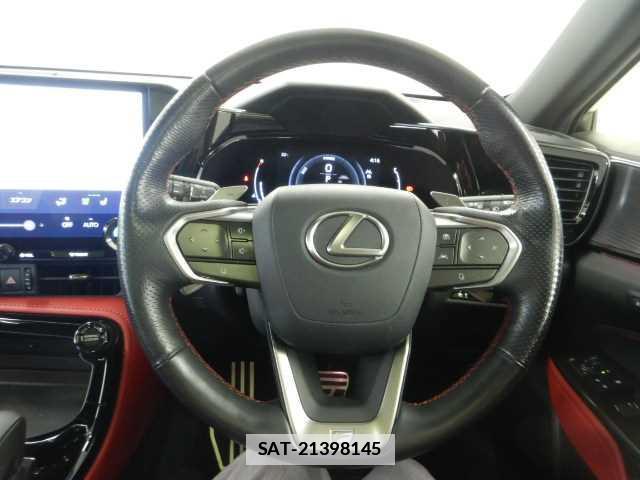 Lexus NX 2022-10 7810914-7