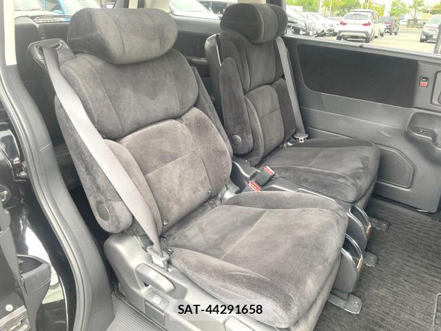 Honda ODYSSEY 2018-01 7804089-11