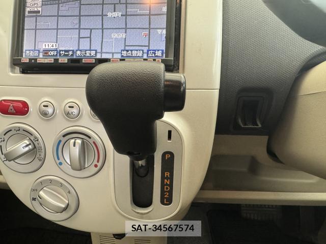 Nissan OTTI 2010-06 7797875-12