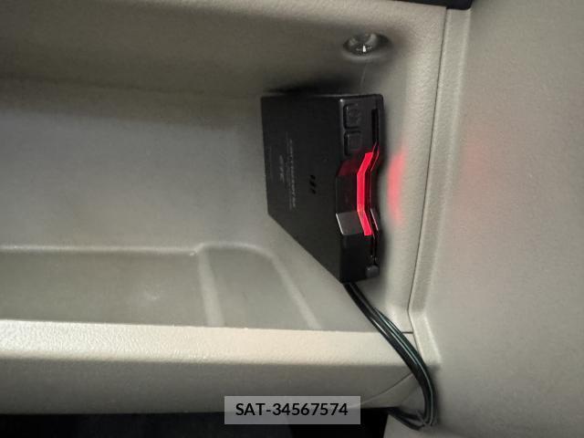 Nissan OTTI 2010-06 7797875-14