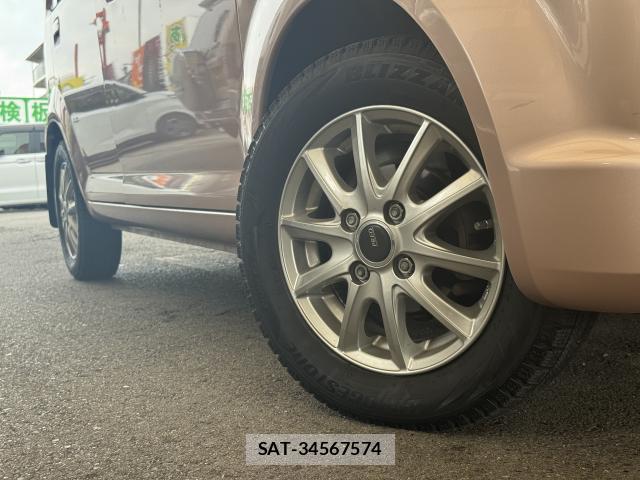 Nissan OTTI 2010-06 7797875-7