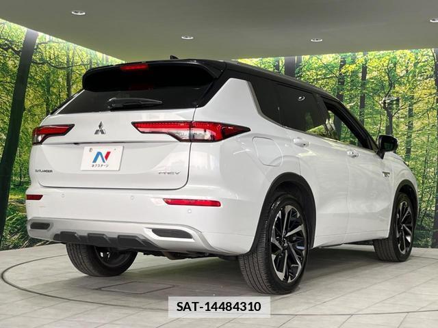 Mitsubishi OUTLANDER PHEV 2022-03 7797520-16
