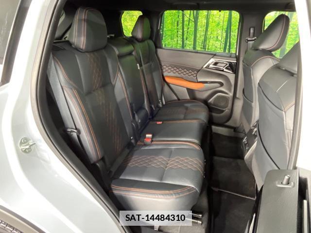 Mitsubishi OUTLANDER PHEV 2022-03 7797520-7