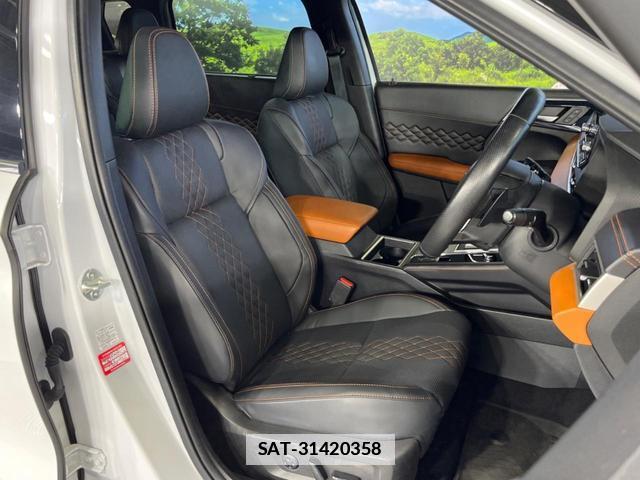 Mitsubishi OUTLANDER PHEV 2022-03 7798272-7