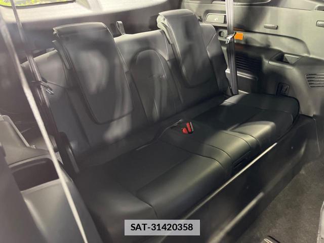 Mitsubishi OUTLANDER PHEV 2022-03 7798272-9