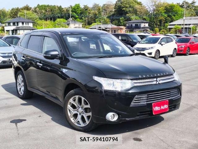 Mitsubishi OUTLANDER PHEV 2013-10 7798544-1