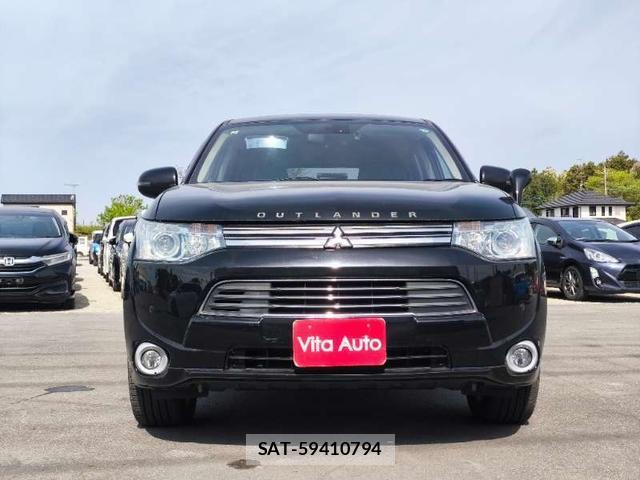 Mitsubishi OUTLANDER PHEV 2013-10 7798544-16