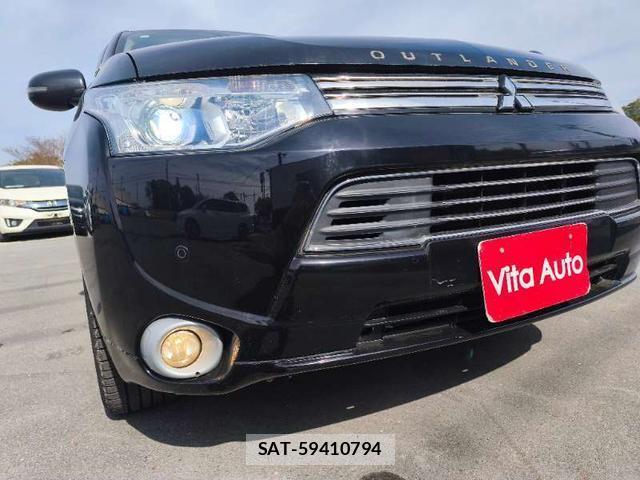 Mitsubishi OUTLANDER PHEV 2013-10 7798544-6