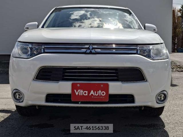 Mitsubishi OUTLANDER PHEV 2013-10 7798612-17