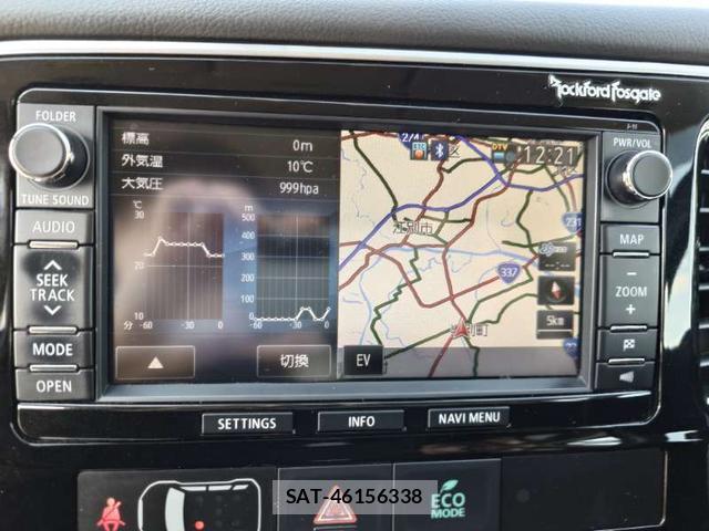 Mitsubishi OUTLANDER PHEV 2013-10 7798612-8
