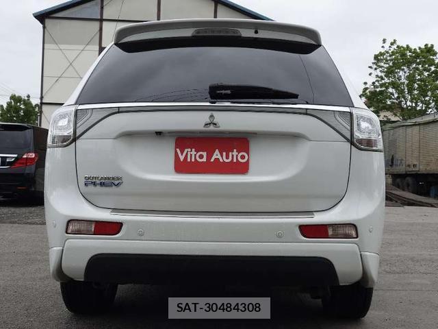 Mitsubishi OUTLANDER PHEV 2013-03 7798629-3