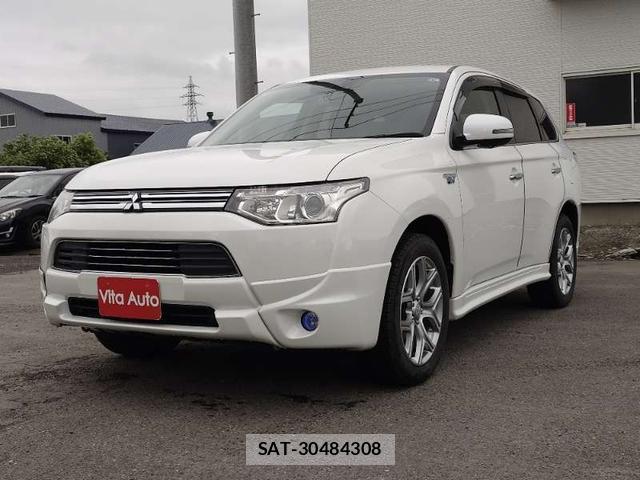 Mitsubishi OUTLANDER PHEV 2013-03 7798629-9