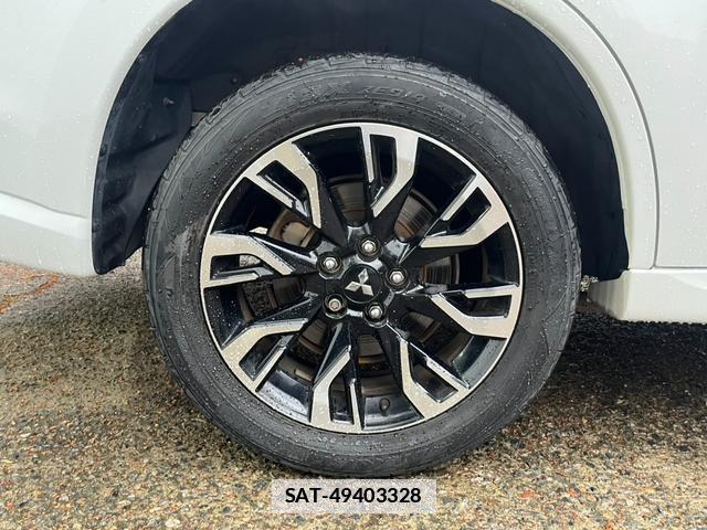 Mitsubishi OUTLANDER PHEV 2016-02 7800052-15
