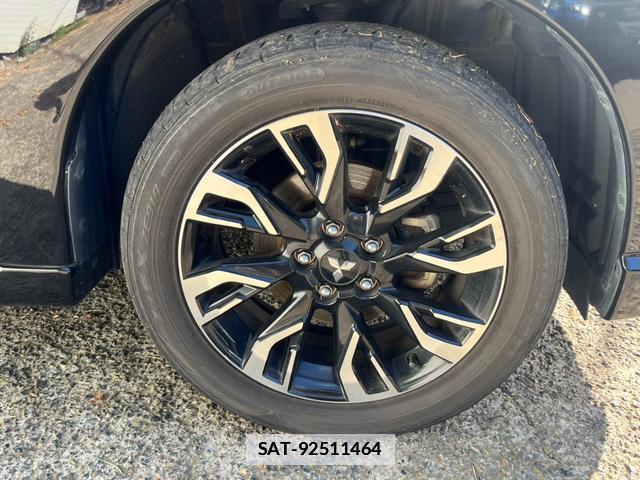 Mitsubishi OUTLANDER PHEV 2016-02 7800092-17