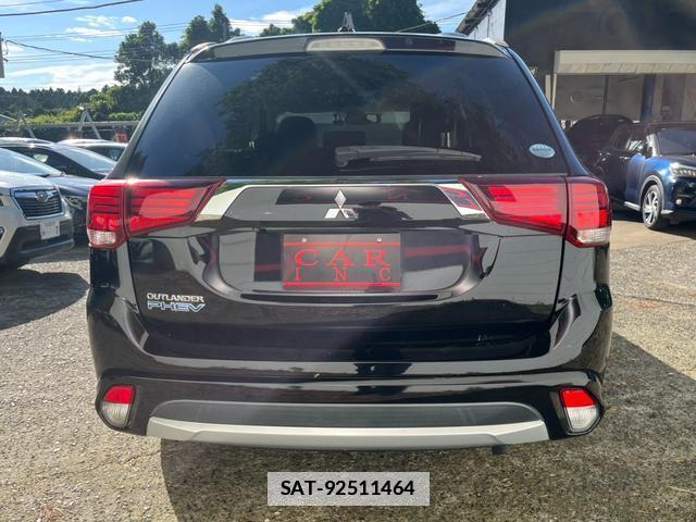 Mitsubishi OUTLANDER PHEV 2016-02 7800092-3