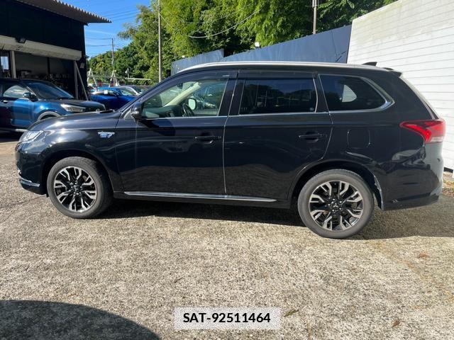Mitsubishi OUTLANDER PHEV 2016-02 7800092-5
