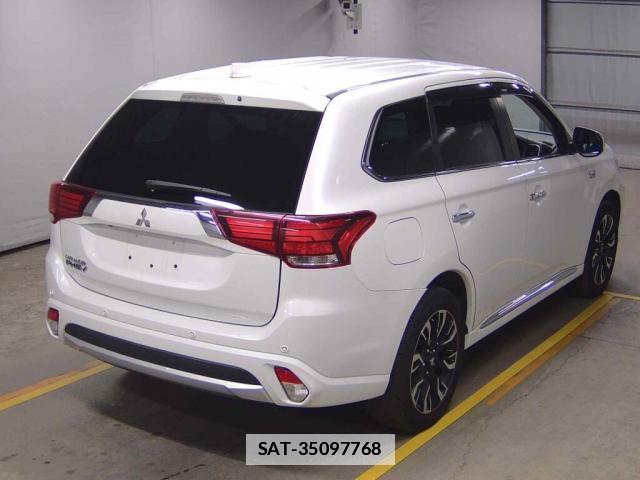 Mitsubishi OUTLANDER PHEV 2015-09 7800181-5