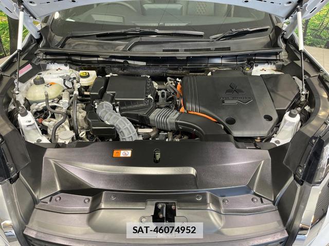 Mitsubishi OUTLANDER PHEV 2023-04 7801065-18