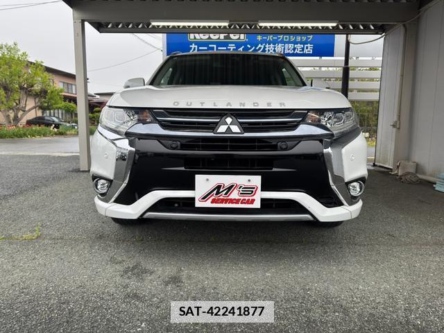 Mitsubishi OUTLANDER PHEV 2017-05 7801942-2