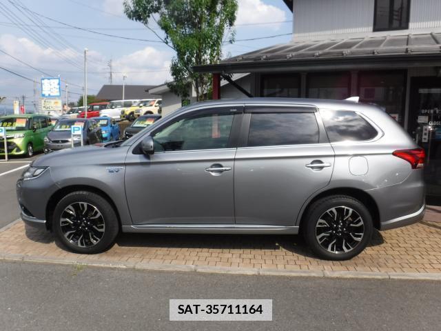 Mitsubishi OUTLANDER PHEV 2016-01 7803260-6