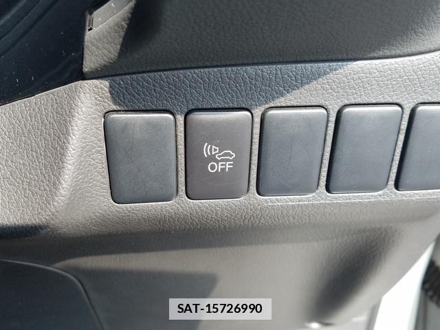 Mitsubishi OUTLANDER PHEV 2014-06 7806698-12