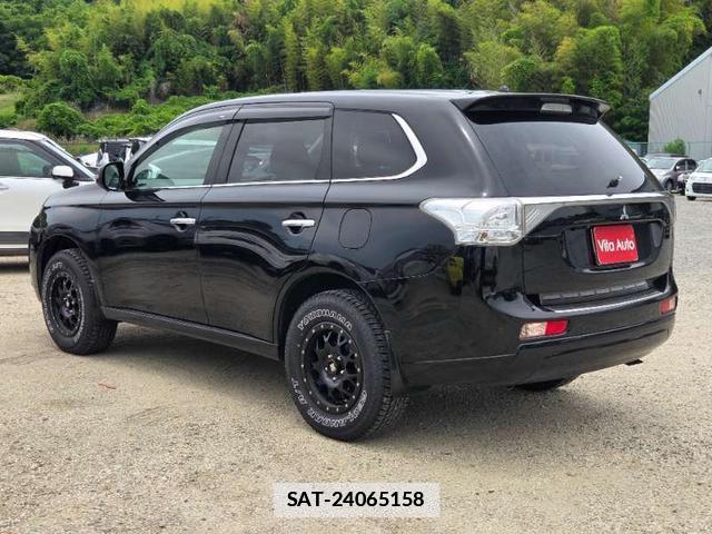 Mitsubishi OUTLANDER PHEV 2013-12 7808504-18