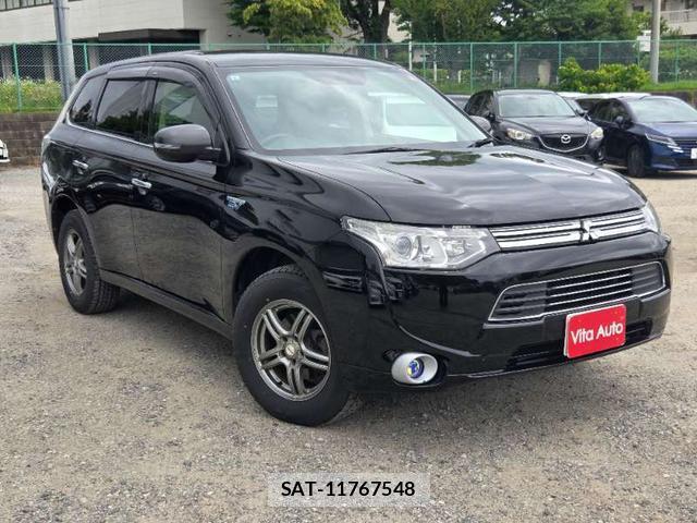 Mitsubishi OUTLANDER PHEV 2013-09 7808526-1