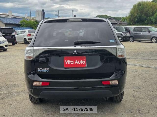 Mitsubishi OUTLANDER PHEV 2013-09 7808526-10