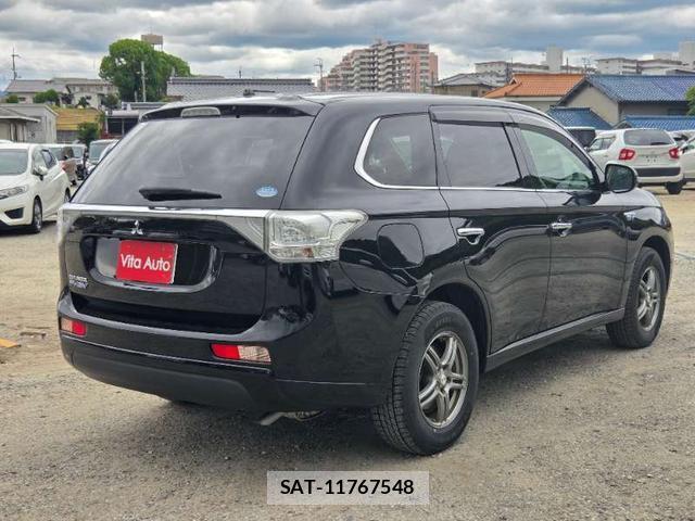 Mitsubishi OUTLANDER PHEV 2013-09 7808526-12