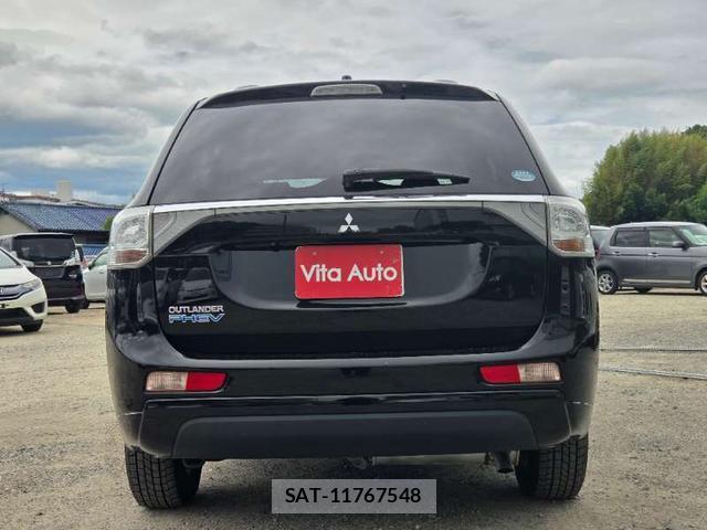 Mitsubishi OUTLANDER PHEV 2013-09 7808526-4