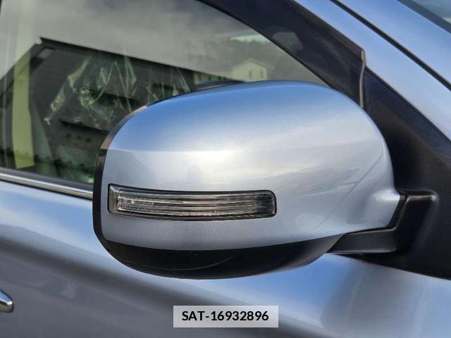 Mitsubishi OUTLANDER PHEV 2014-06 7808532-14