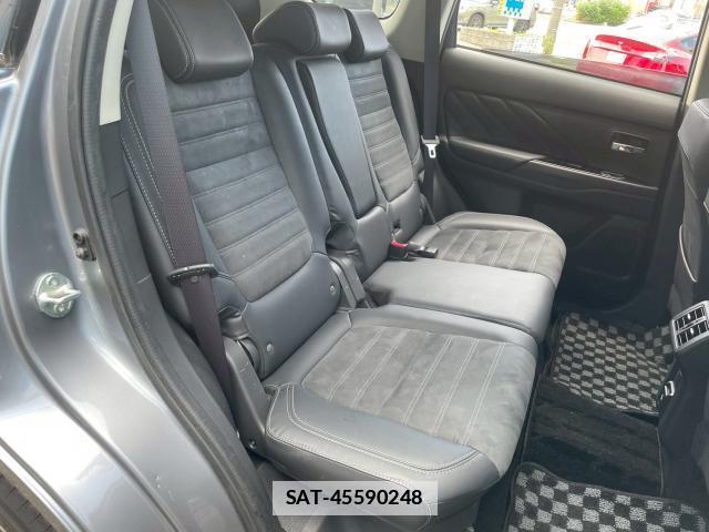 Mitsubishi OUTLANDER PHEV 2018-11 7809570-10