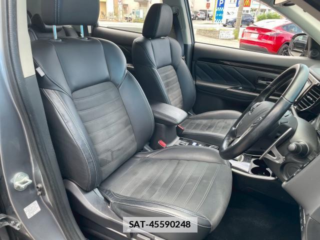 Mitsubishi OUTLANDER PHEV 2018-11 7809570-9