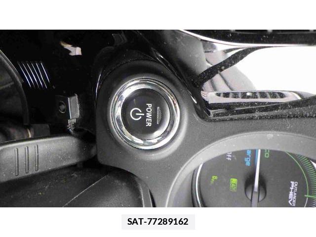 Mitsubishi OUTLANDER PHEV 2019-06 7810266-11