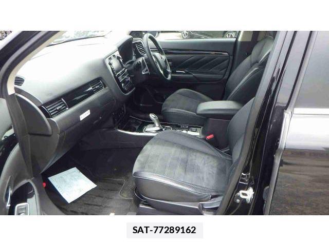 Mitsubishi OUTLANDER PHEV 2019-06 7810266-2
