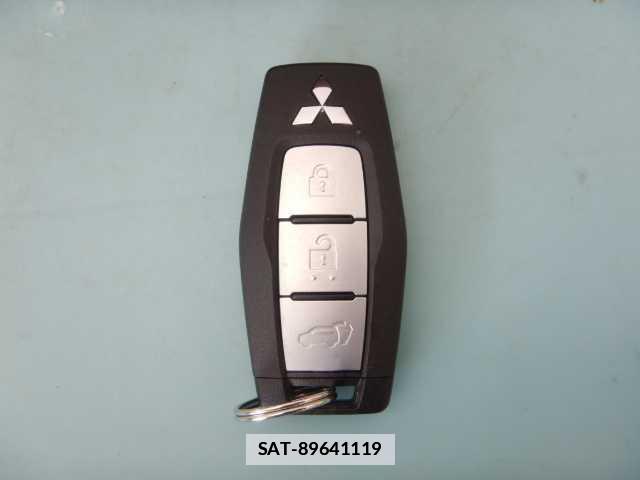 Mitsubishi OUTLANDER PHEV 2025-04 7810806-19