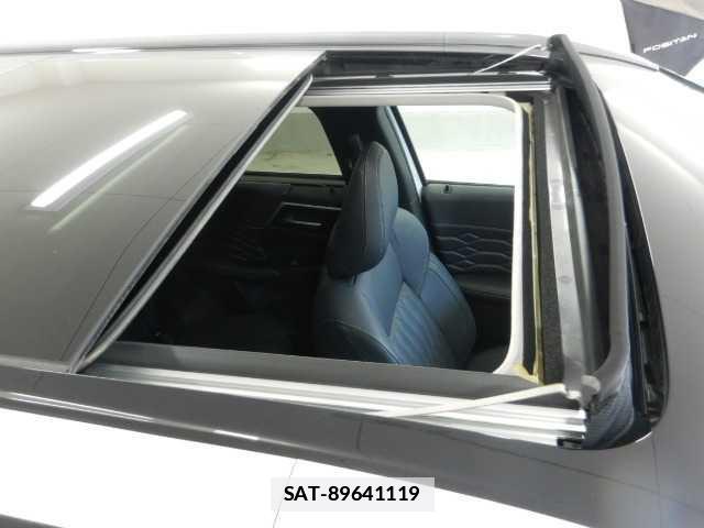 Mitsubishi OUTLANDER PHEV 2025-04 7810806-3