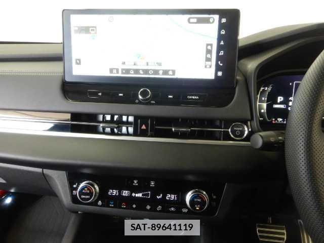 Mitsubishi OUTLANDER PHEV 2025-04 7810806-6