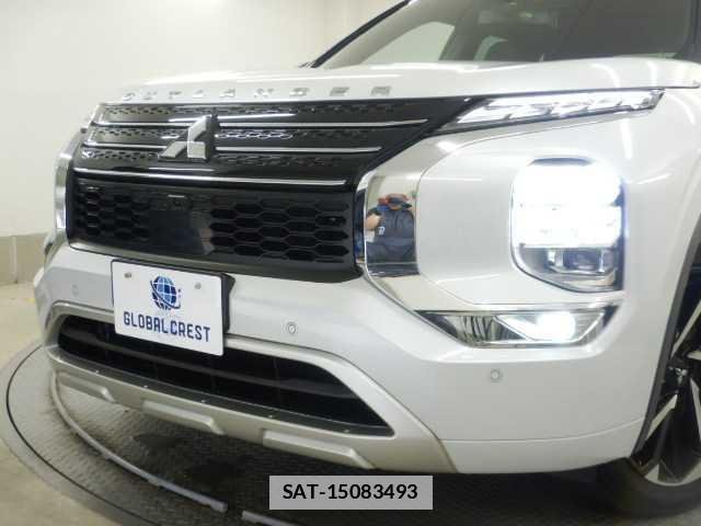 Mitsubishi OUTLANDER PHEV 2023-01 7810876-14