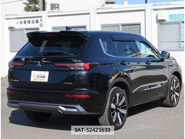 Mitsubishi OUTLANDER 2024-11 7806665-1