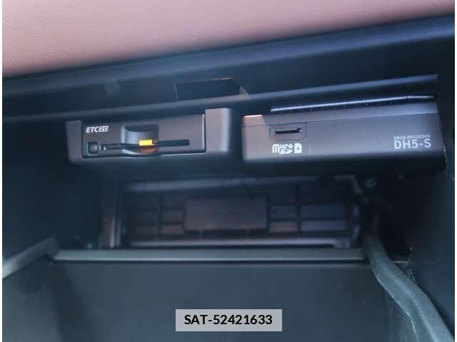 Mitsubishi OUTLANDER 2024-11 7806665-12