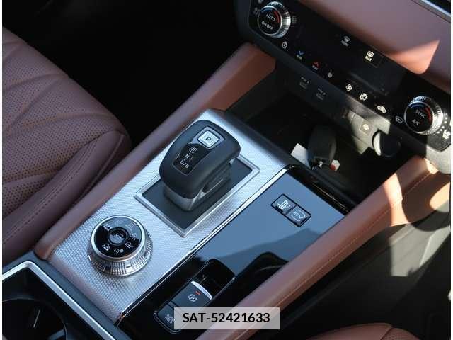 Mitsubishi OUTLANDER 2024-11 7806665-9