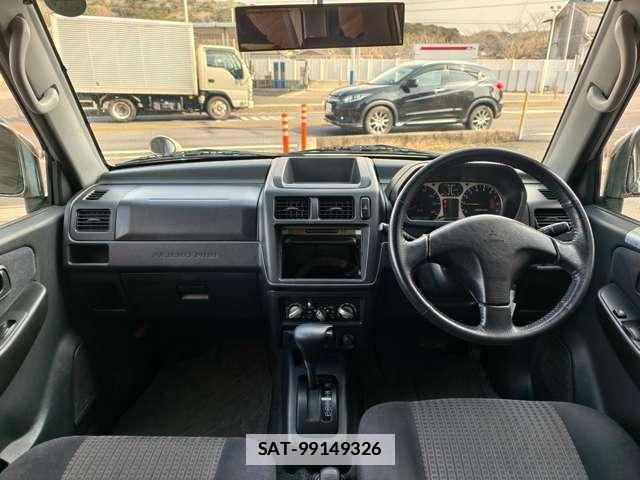 Mitsubishi PAJERO MINI 2005-06 7808862-8