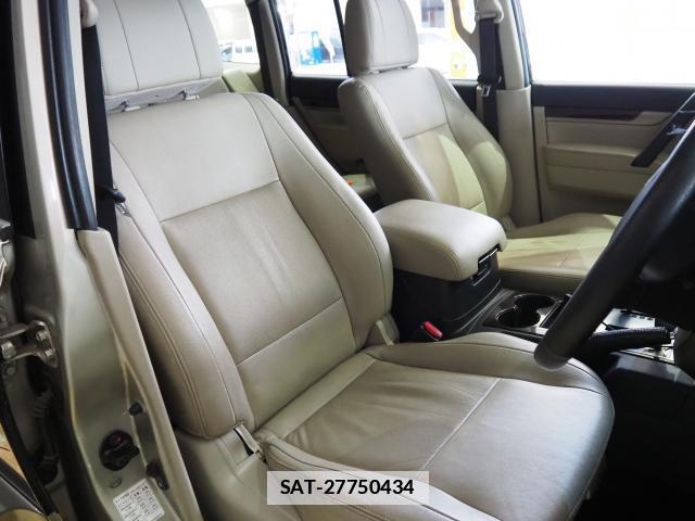 Mitsubishi PAJERO 2014-10 7796023-5